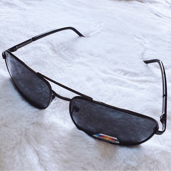 Tessa Black w/ Black Rims Rectangular Polarized Sunglasses - Picture 5 of 14